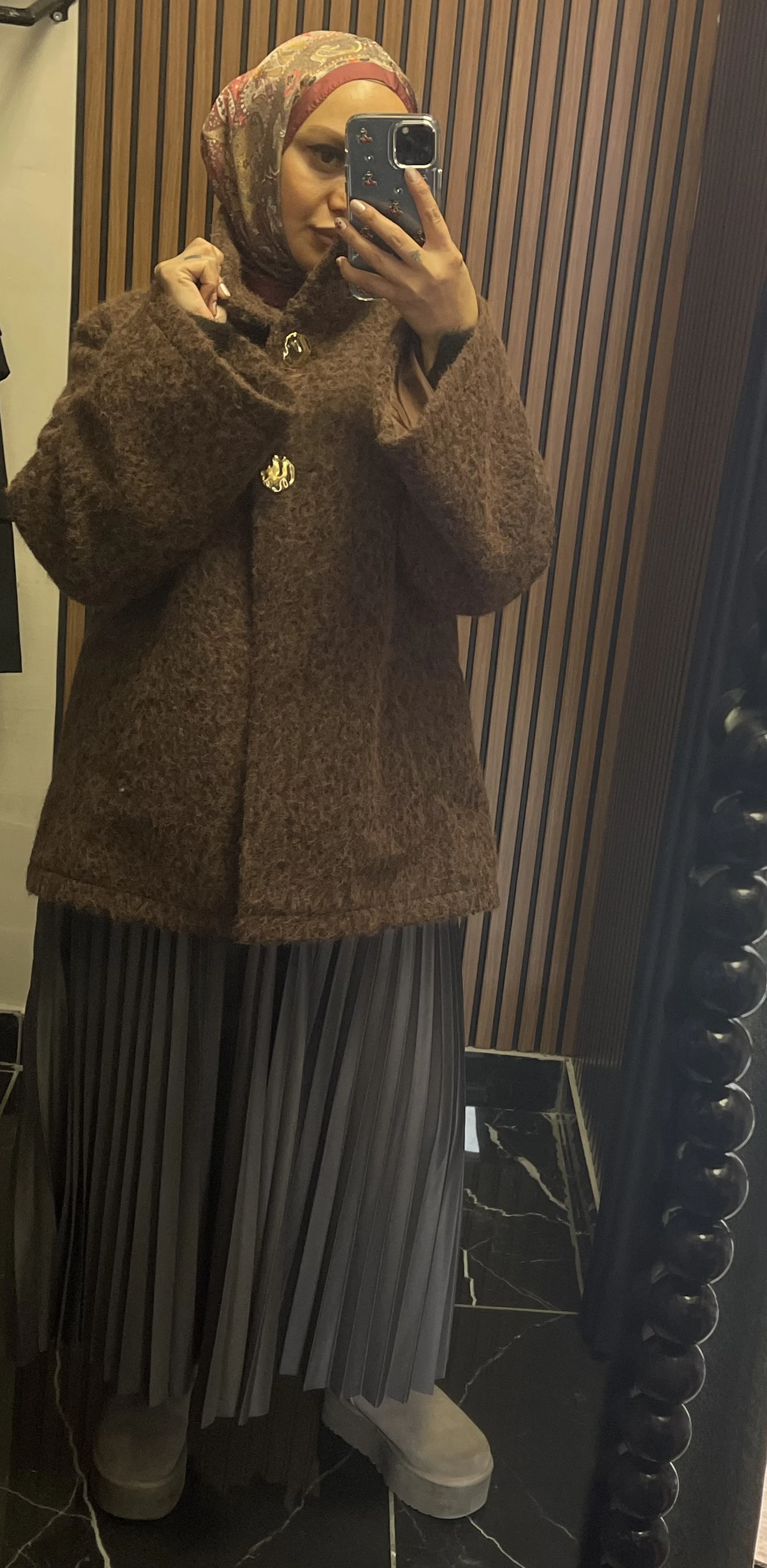 Kıvırcık Dik Yaka Kaban