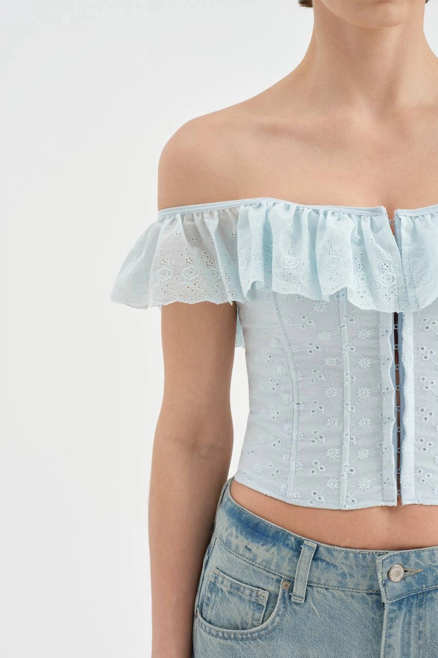 Fırfırlı Kayık Yaka Dantel Crop - Resim 5