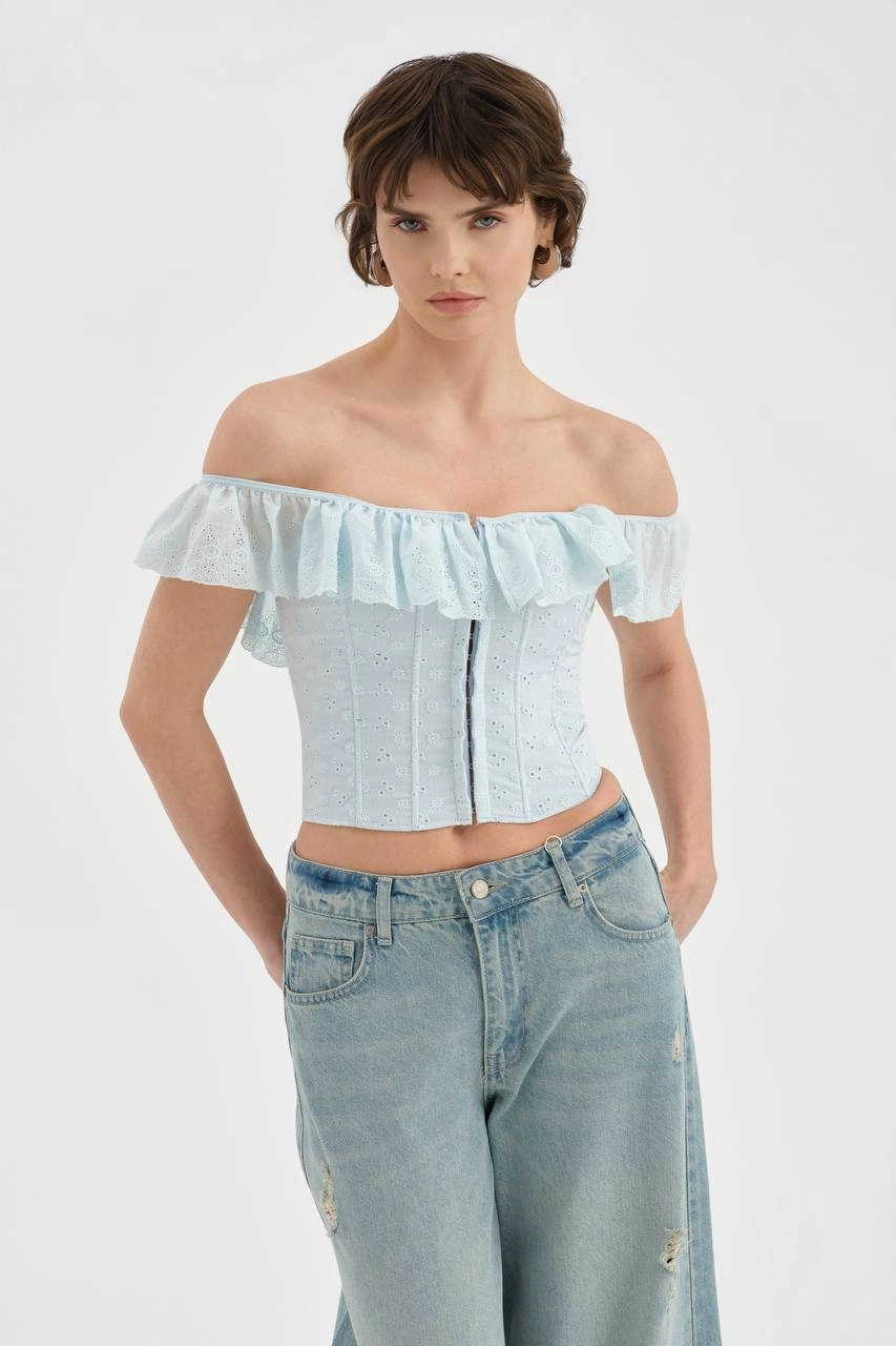 Fırfırlı Kayık Yaka Dantel Crop - Resim 6