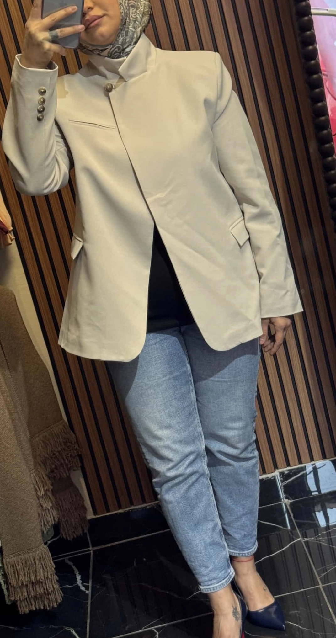 Tek Düğmeli Dik Yaka Ceket - Resim 5