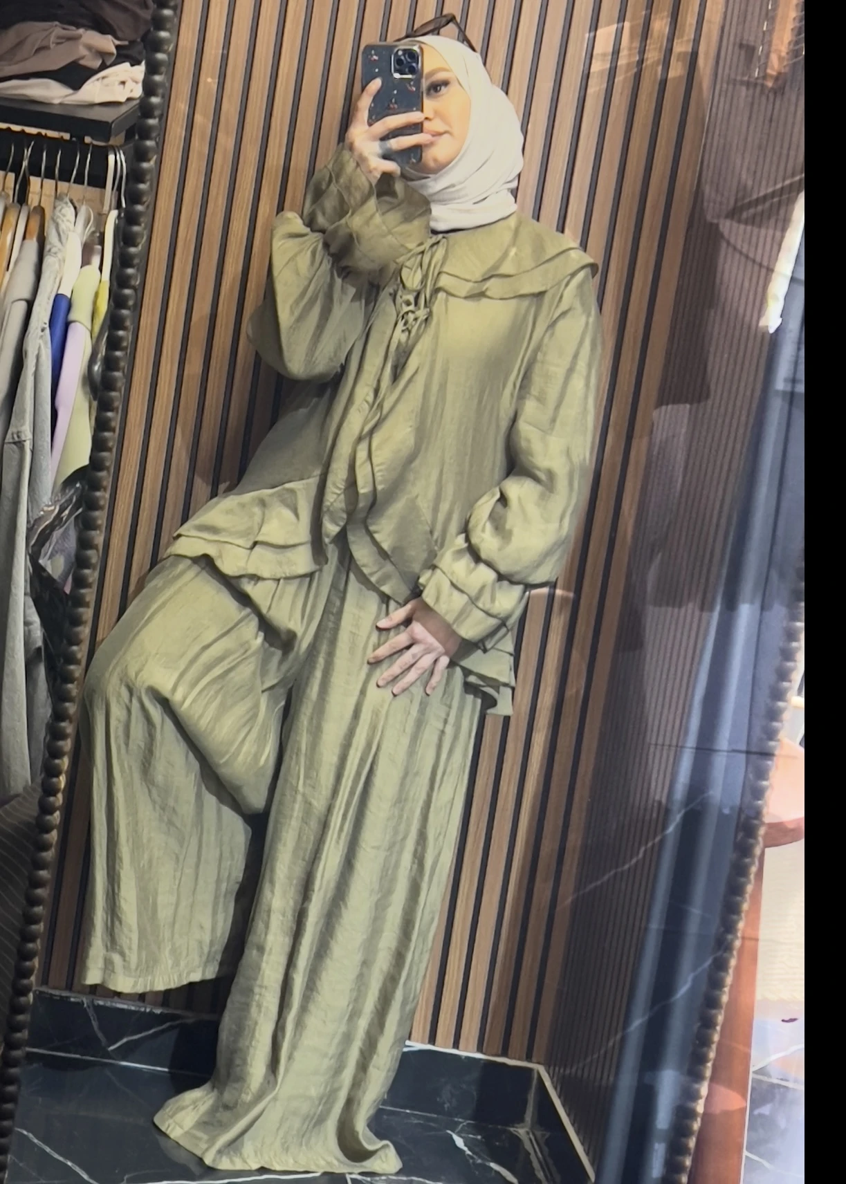 Fırfırlı Bluz Pantolon Takım - Resim 8